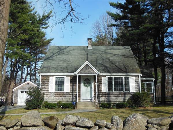 21 Orchard Road Bedford, MA 01730 - Photo 1 of 16 Gallery Image 1