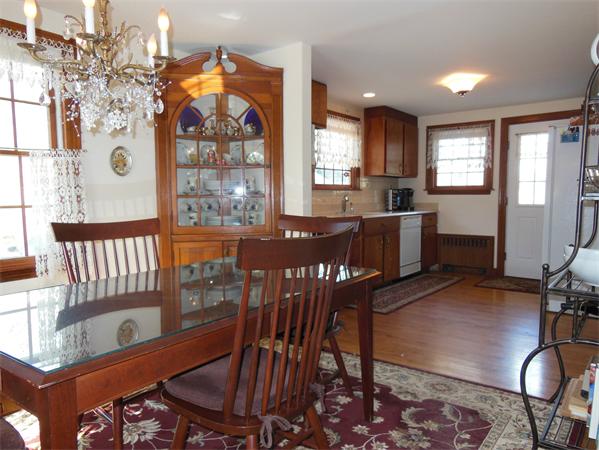 21 Orchard Road Bedford, MA 01730 - Photo 6 of 16 Gallery Image 6