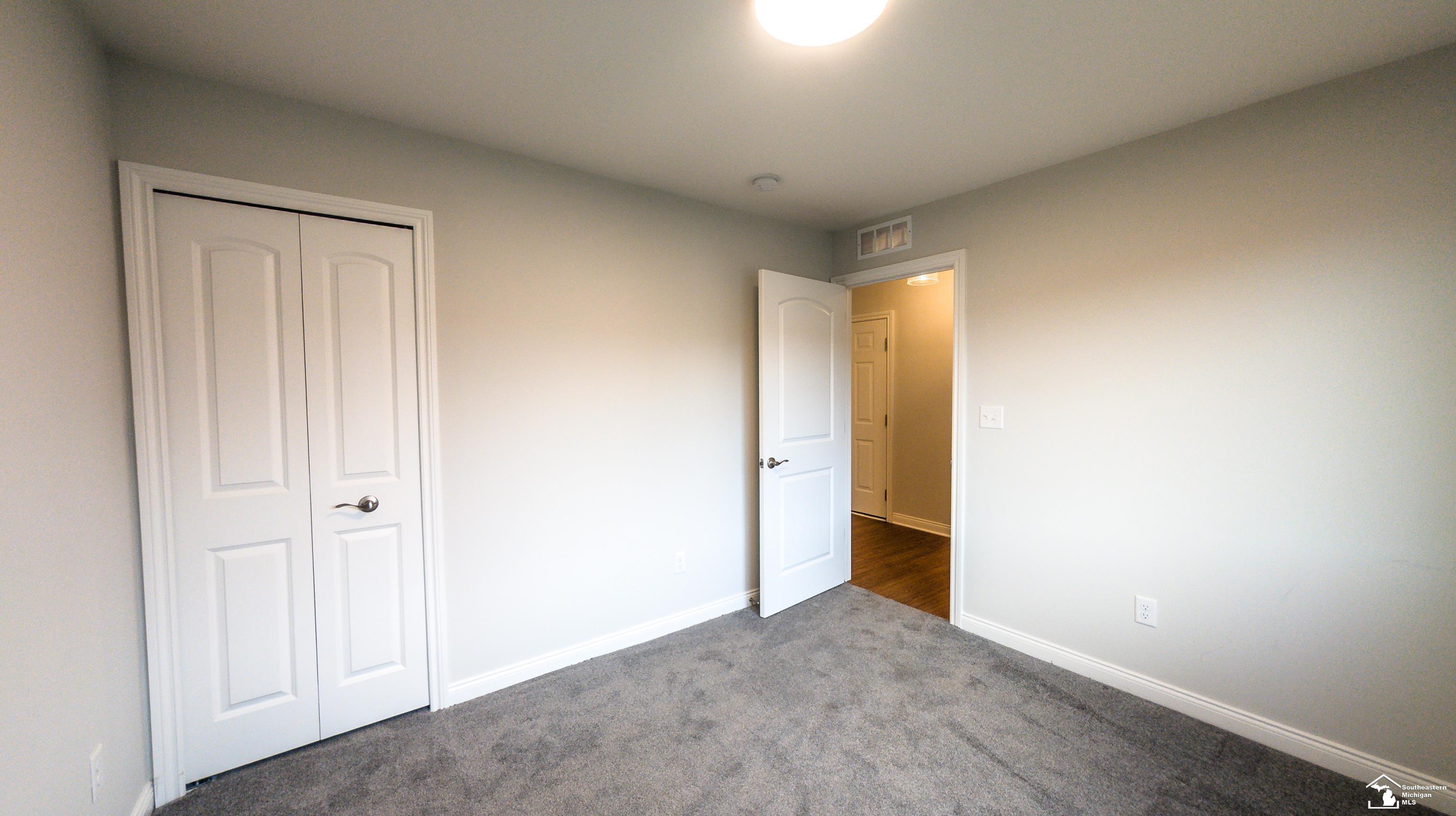 5203 Volterra Drive Monroe, MI 48161 - Photo 4 of 20 50201288-418470e8-2b39-44c0-9726-4206069c1d4e.JPG