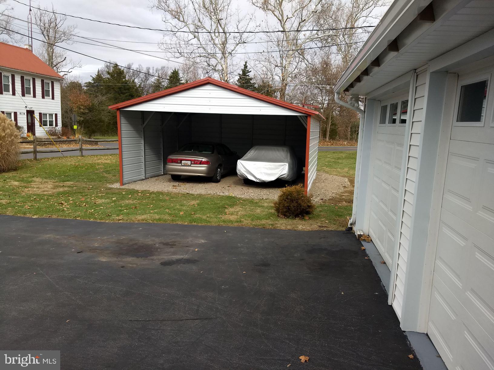 8139 Avis Mill Road Williamsport, MD 21795 - Photo 5 of 32 2 car detached carport