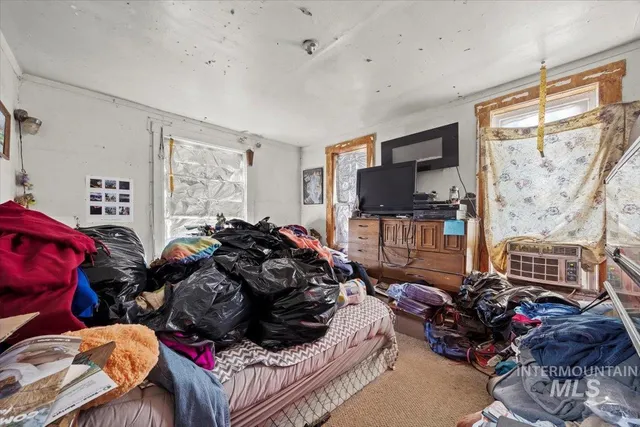 $99,999 | 555 14th Street North, Vale, OR 97918