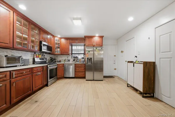 $650,000 | 703 Cauldwell Avenue | Woodstock