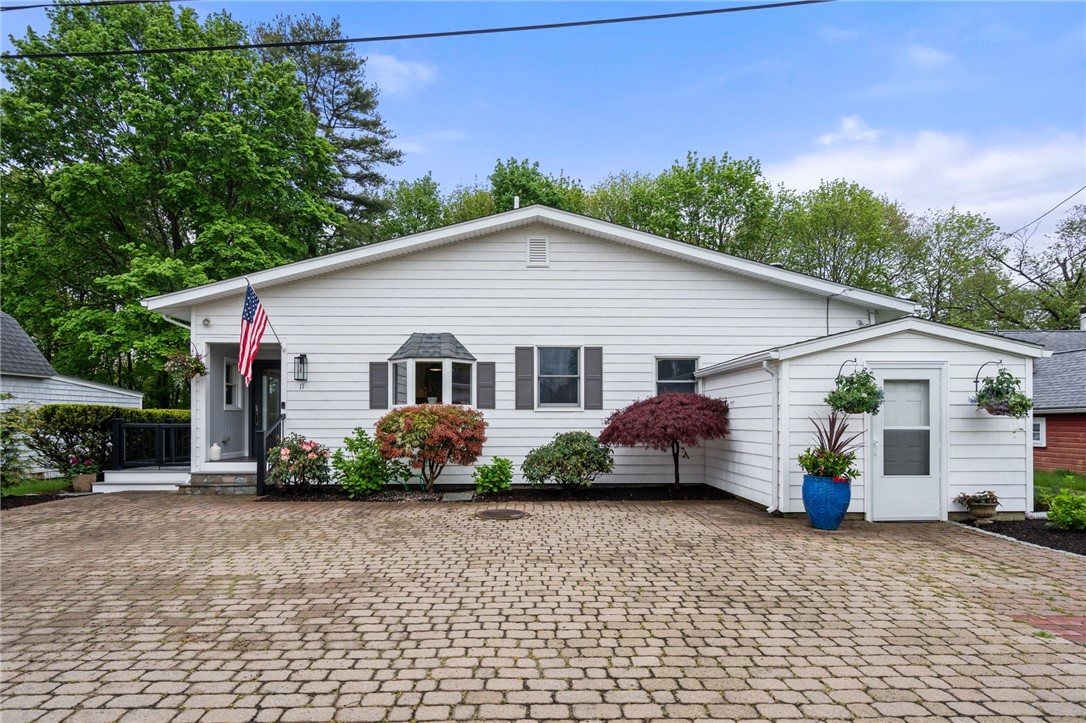 11 Calder Drive Warren, RI 02885 - Photo 33 of 36