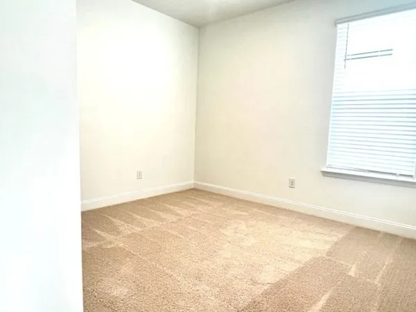$3,050 | 45 Dyno Loop, Chattanooga, TN 37415