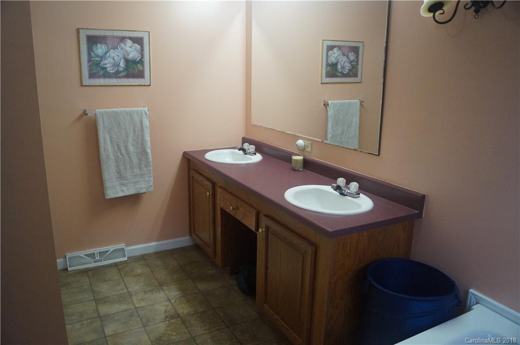 256 Philippi Church Road, Unit NONE Union, SC 29379 - Photo 7 of 24