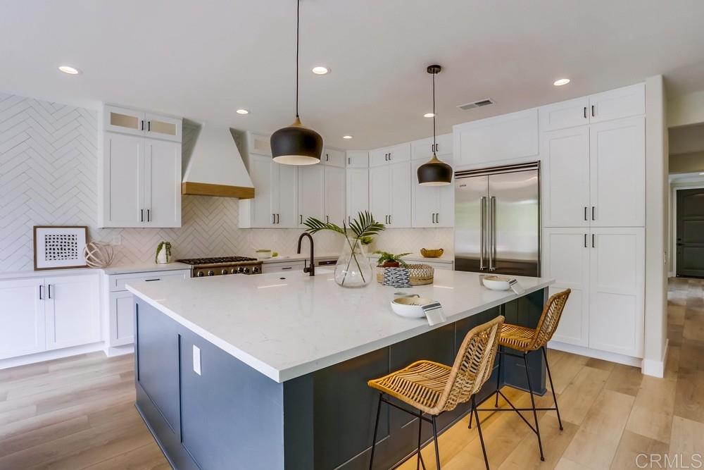 1257 Belleflower Road Carlsbad, CA 92011 - Photo 6 of 24