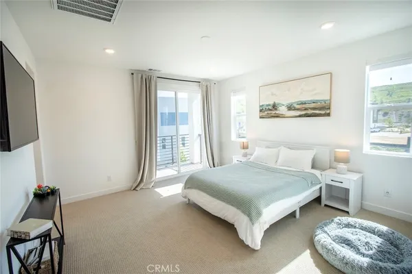 $625,000 | 26857 Laurel Mountain Loop, Valencia, CA 91381