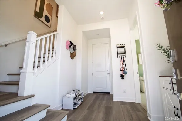 $625,000 | 26857 Laurel Mountain Loop, Valencia, CA 91381