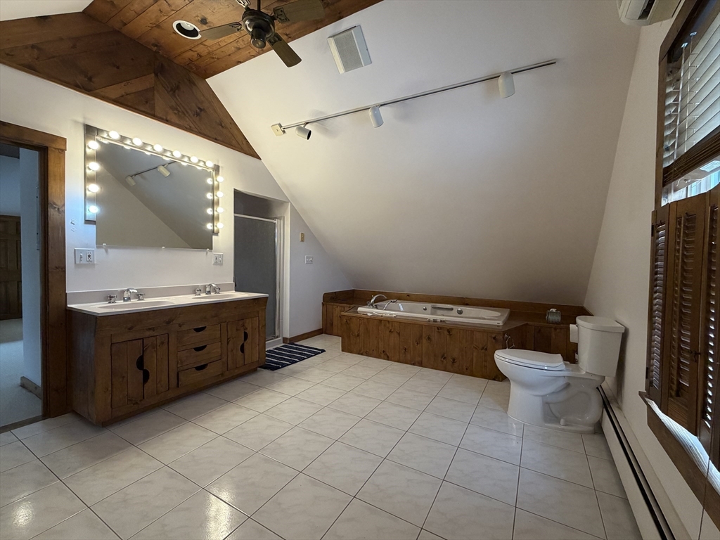 12 Community Way, Unit 2 Foxboro, MA 02035 - Photo 18 of 24