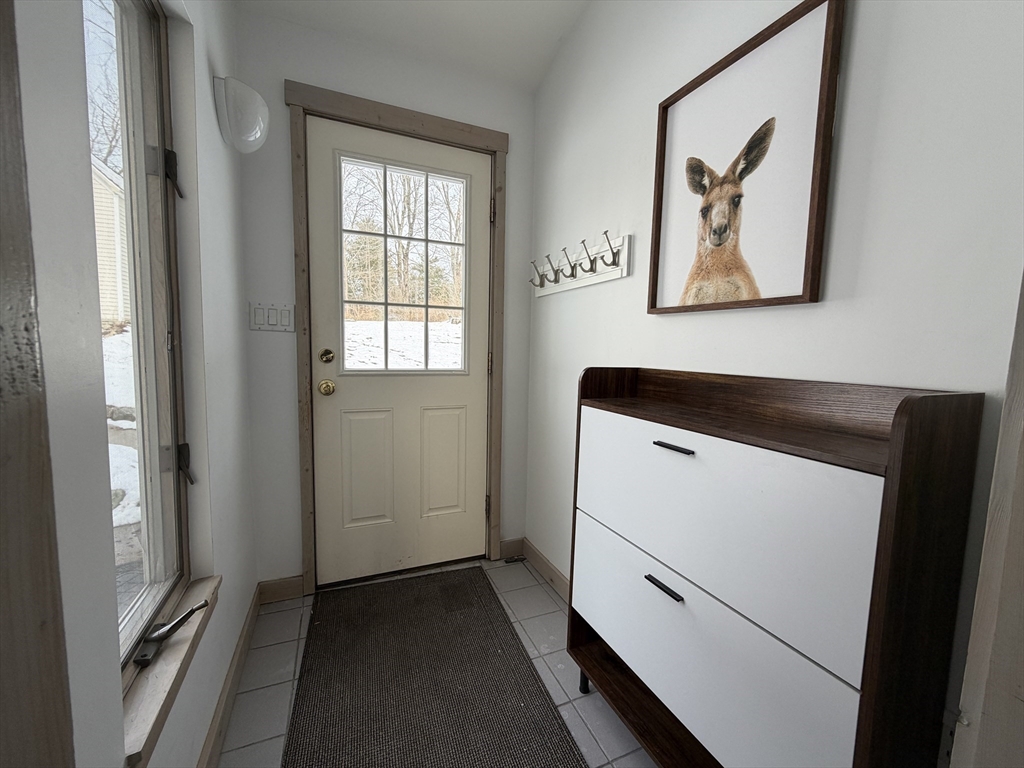 12 Community Way, Unit 2 Foxboro, MA 02035 - Photo 5 of 24