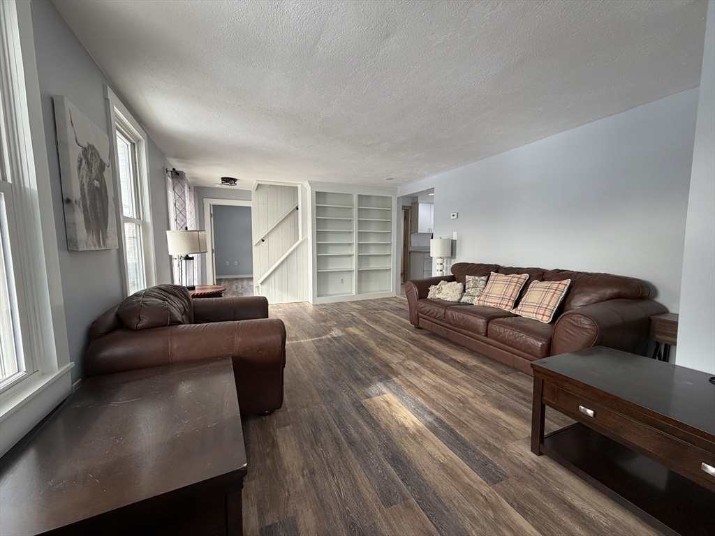 12 Community Way, Unit 2 Foxboro, MA 02035 - Photo 9 of 24