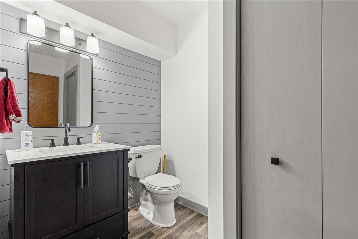 S86W18930 Woods Road, Unit S86W18932 Muskego, WI 53150 - Photo 11 of 38 27-Woods Rd-27