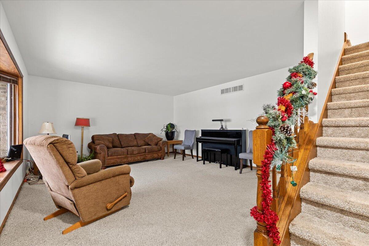 S86W18930 Woods Road, Unit S86W18932 Muskego, WI 53150 - Photo 12 of 38 29-Woods Rd-29