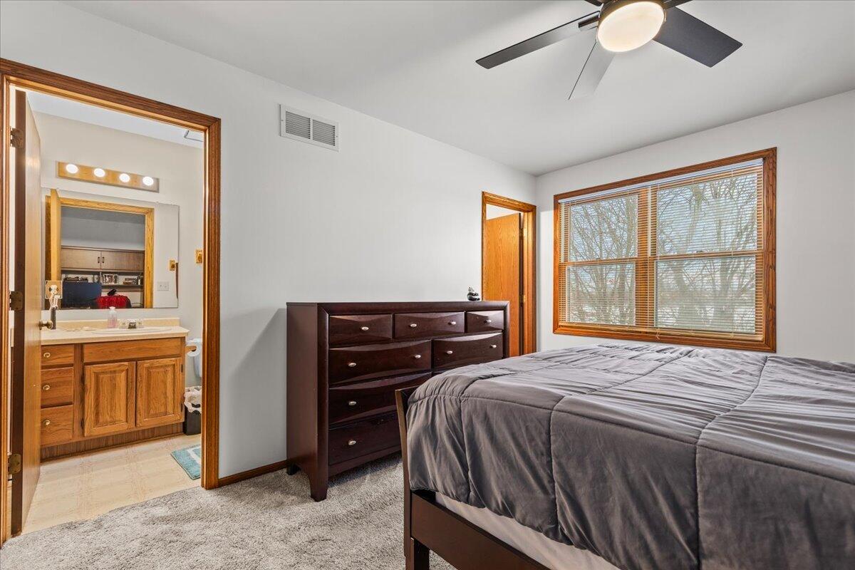 S86W18930 Woods Road, Unit S86W18932 Muskego, WI 53150 - Photo 17 of 38 36-Woods Rd-36