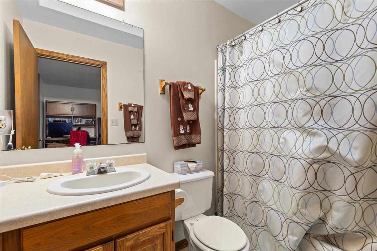 S86W18930 Woods Road, Unit S86W18932 Muskego, WI 53150 - Photo 18 of 38 37-Woods Rd-37