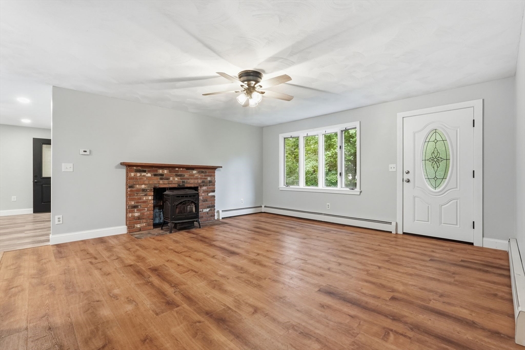 226 Plumtree Road Sunderland, MA 01375 - Photo 9 of 42