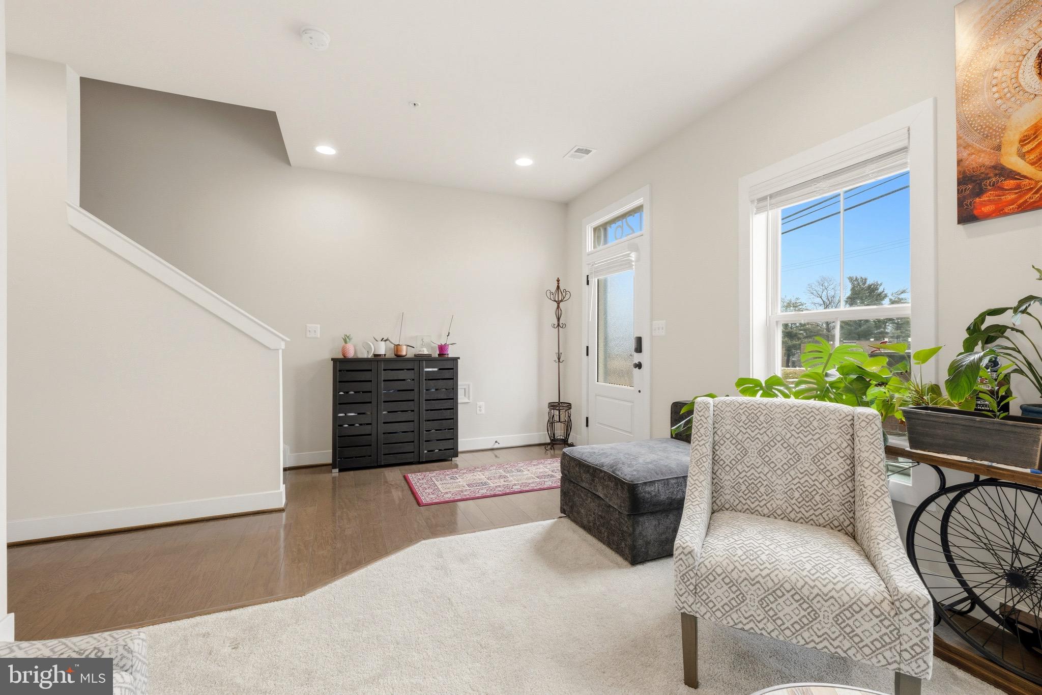 12610 Layhill Road Silver Spring, MD 20906 - Photo 3 of 33