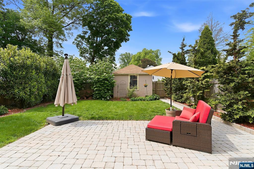 31 Martin Terrace Hackensack, NJ 07601 - Photo 28 of 32