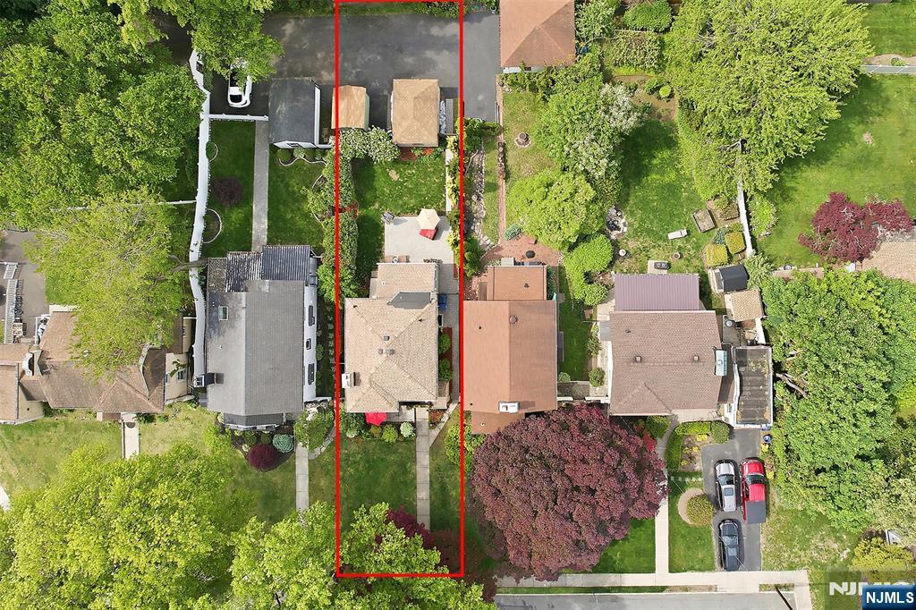 31 Martin Terrace Hackensack, NJ 07601 - Photo 32 of 32 an aerial view of multiple house