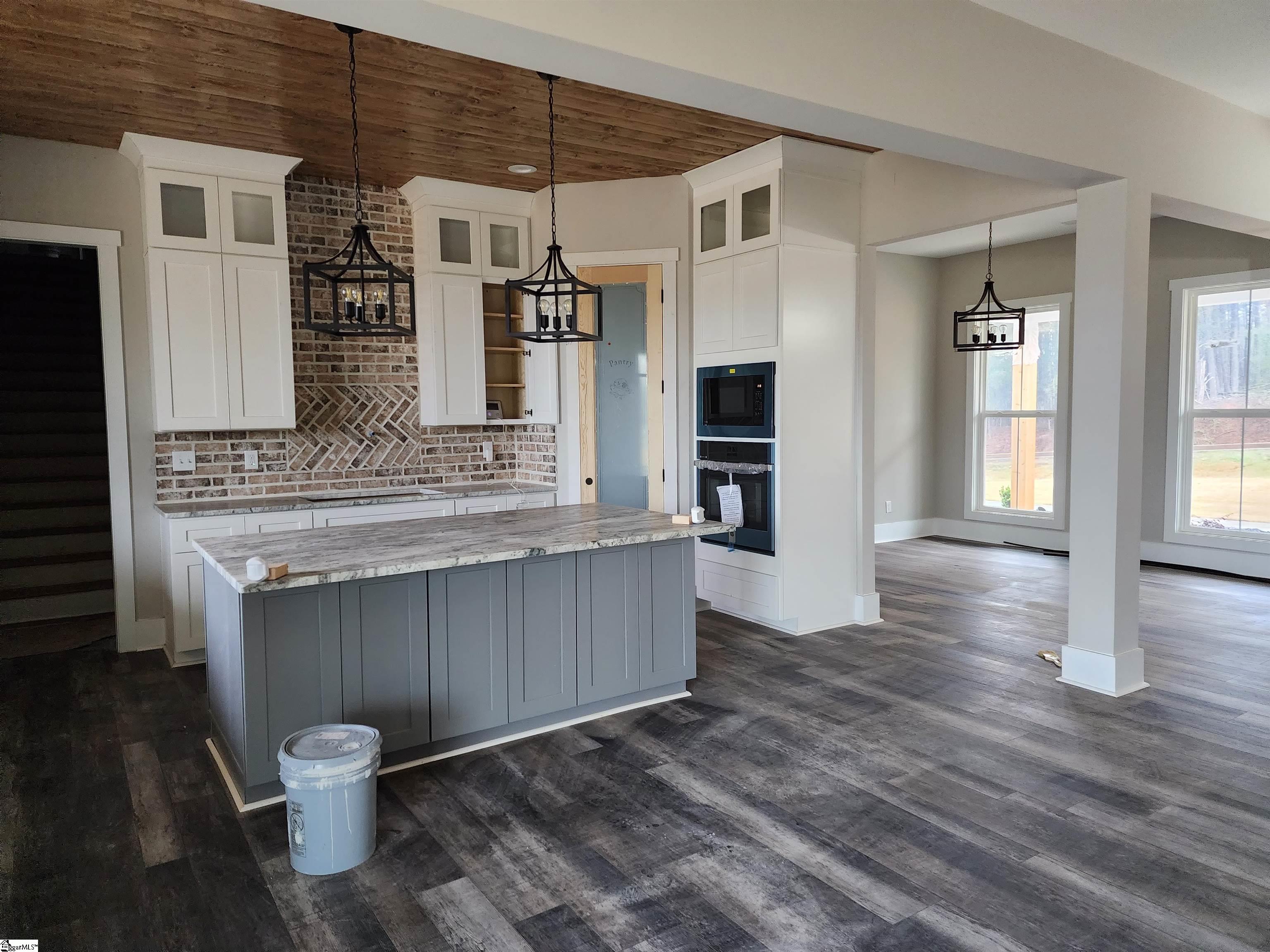 1104 Tubbs Mountain Road Travelers Rest, SC 29690 - Photo 8 of 29 Gallery Image 8