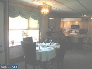48 Beechtree Road Levittown, PA 19057 - Photo 4 of 6 Gallery Image 4
