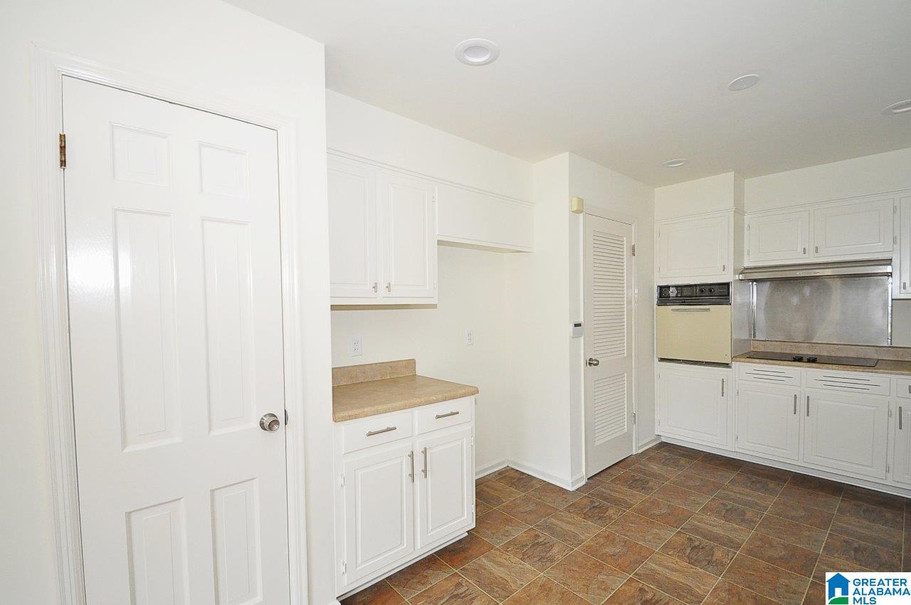 2100 Ridgeview Drive Birmingham, AL 35216 - Photo 9 of 18
