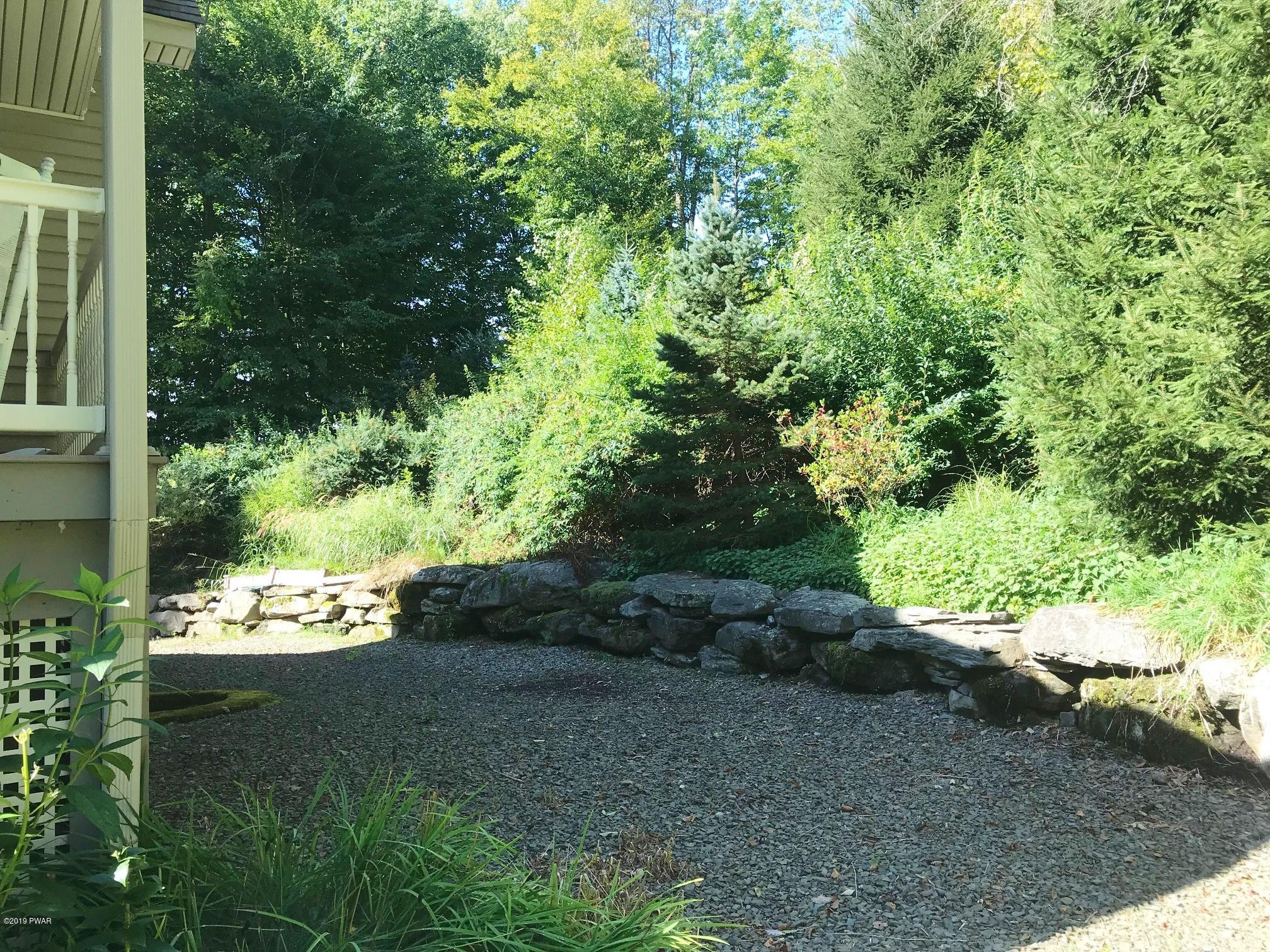 3703 Applegate Road Lake Ariel, PA 18436 - Photo 8 of 66