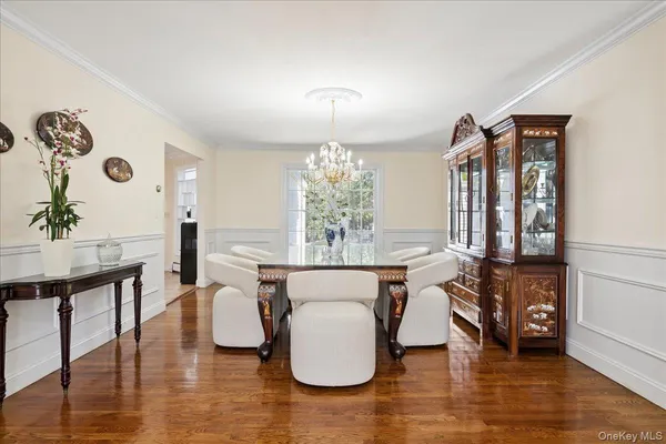 $1,550,000 | 33 King Arthur Court, New City, NY 10956