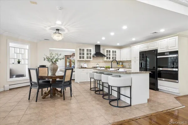 $1,550,000 | 33 King Arthur Court, New City, NY 10956