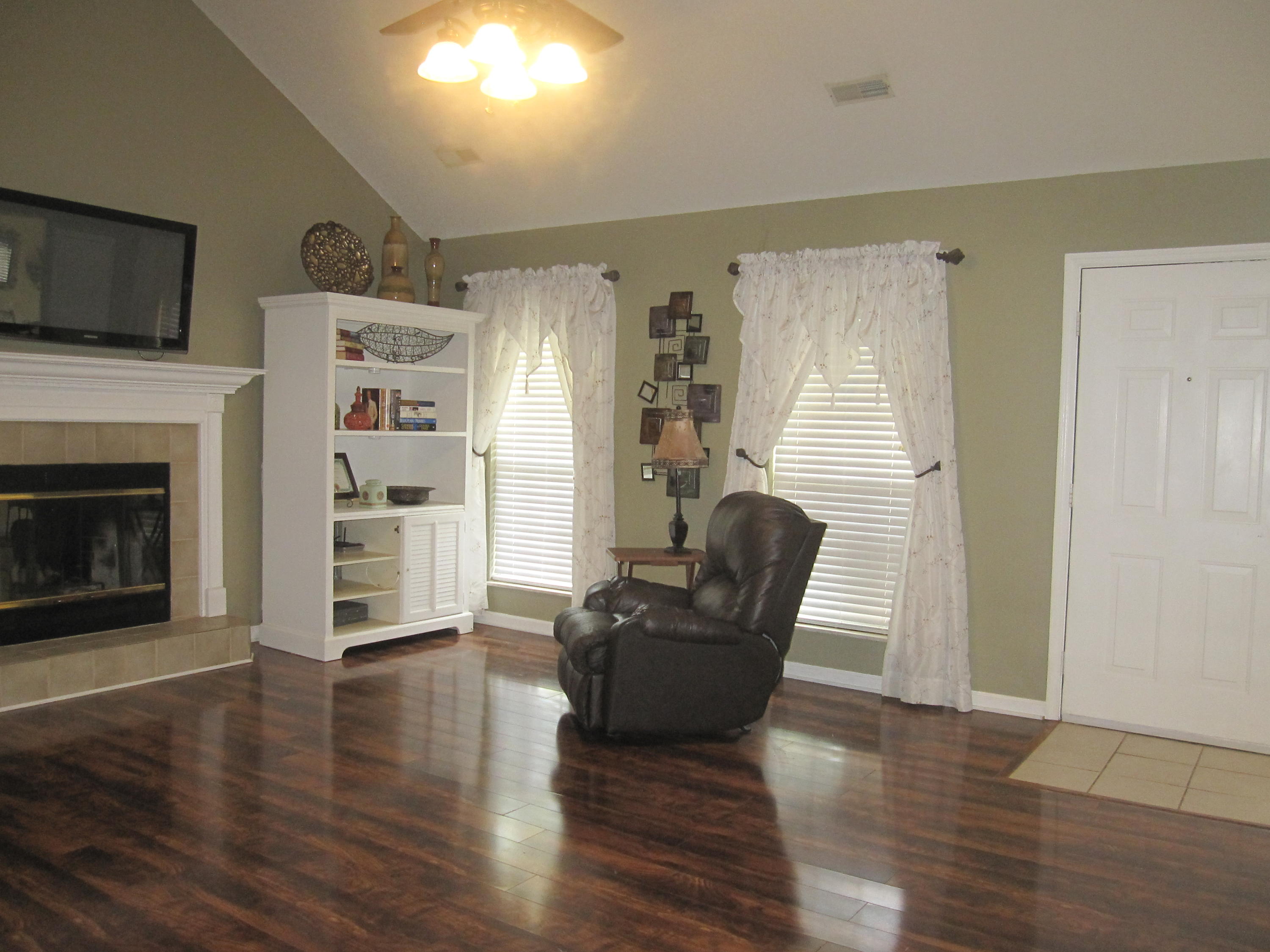 4317 Walnut Ridge Lane Knoxville, TN 37921 - Photo 3 of 15 IMG_1376