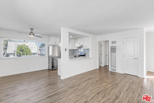 $3,495 | 1323 11th Street, Unit 10, Santa Monica, CA 90401