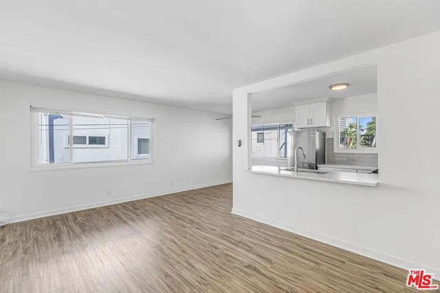 $3,495 | 1323 11th Street, Unit 10, Santa Monica, CA 90401