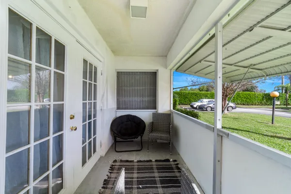 $160,000 | 3331 Valley Road, Unit C, Boynton Beach, FL 33435