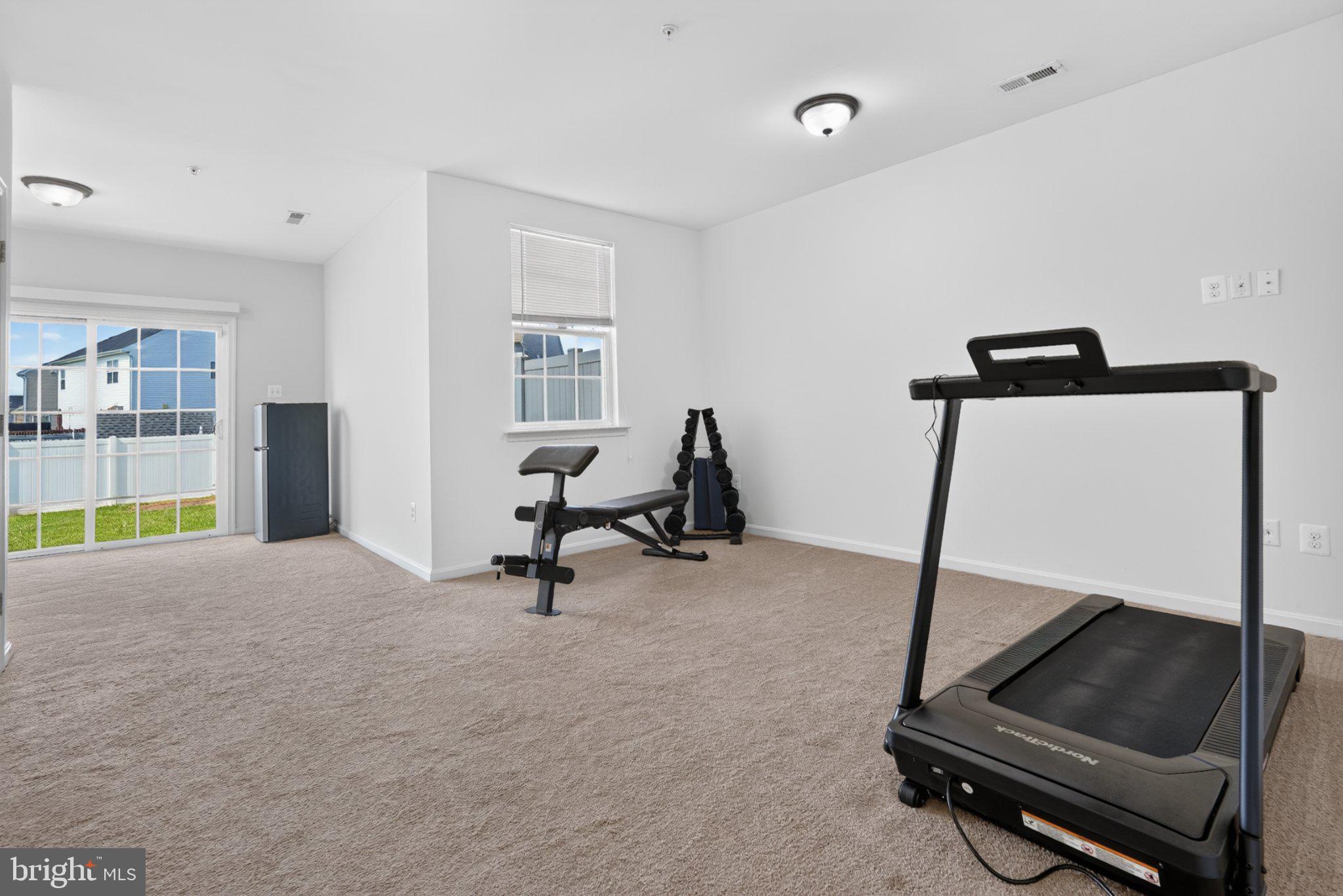 13020 Yellow Jacket Road Hagerstown, MD 21740 - Photo 7 of 39 Gallery Image 7