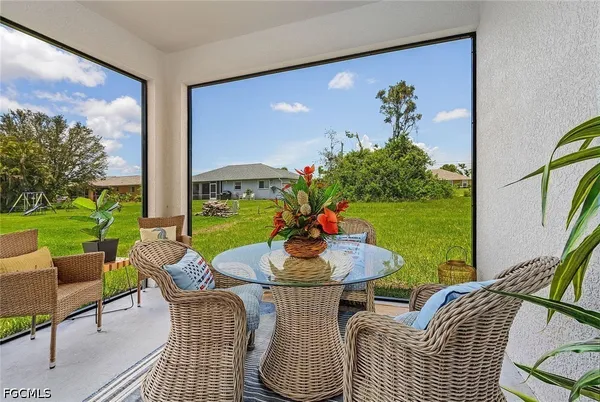 $2,395 | 1401 Southwest 1st Street, Cape Coral, FL 33991