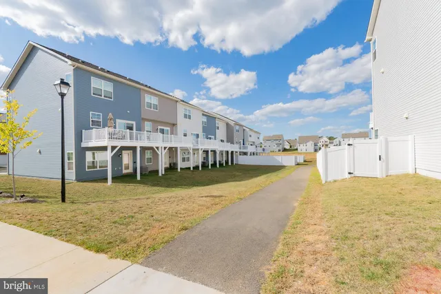 $2,350 | 132 Winterplace Drive, Charles Town, WV 25414