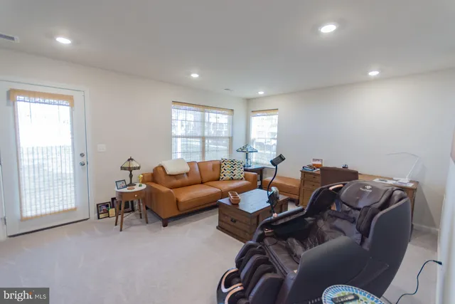 $2,350 | 132 Winterplace Drive, Charles Town, WV 25414