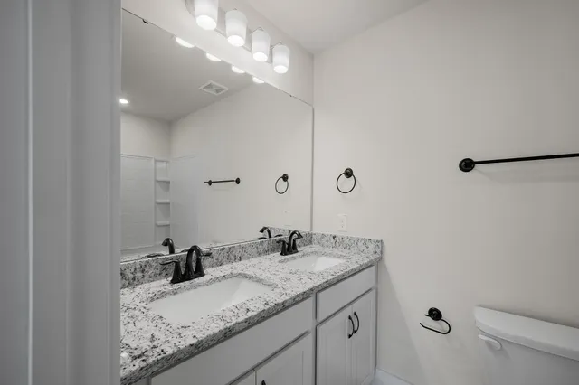 $308,800 | 308 Bremerton Drive, Goose Creek, SC 29445