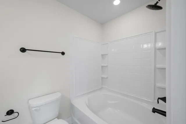 $308,800 | 308 Bremerton Drive, Goose Creek, SC 29445