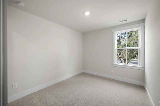 $308,800 | 308 Bremerton Drive, Goose Creek, SC 29445