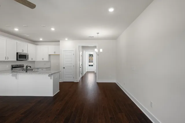 $308,800 | 308 Bremerton Drive, Goose Creek, SC 29445