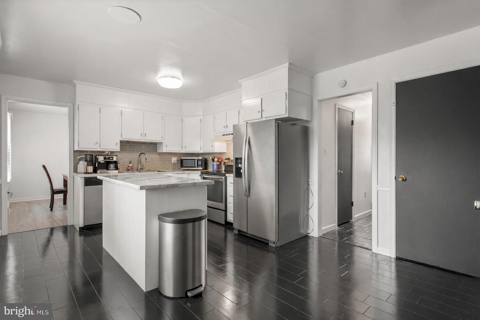 802 Broadcasting Road Reading, PA 19610 - Photo 9 of 23