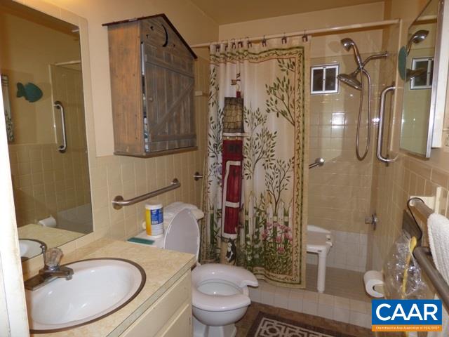 155 Sunset Drive Amherst, VA 24521 - Photo 14 of 27 Gallery Image 14