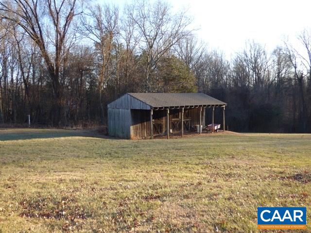 155 Sunset Drive Amherst, VA 24521 - Photo 4 of 27 Gallery Image 4