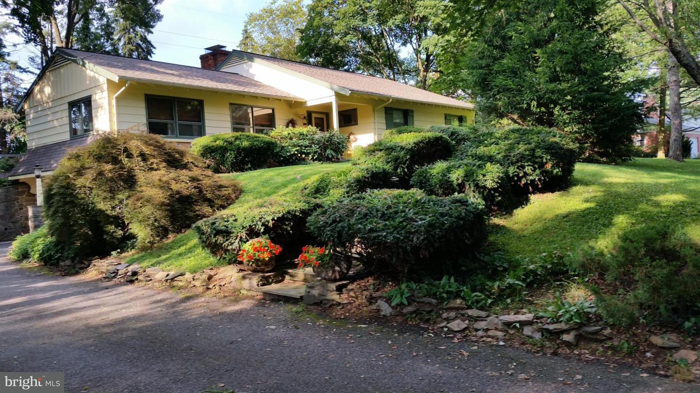 2732 Brookfield Road Lancaster, PA 17601 - Photo 1 of 25