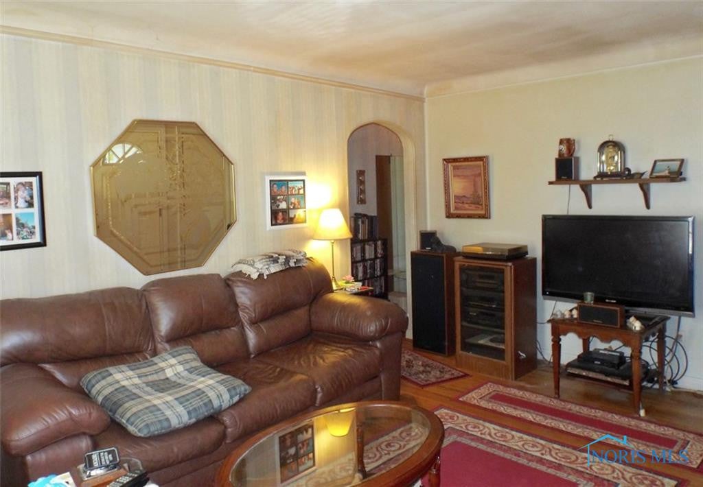 2129 Marlow Road Toledo, OH 43613 - Photo 4 of 27 Gallery Image 4