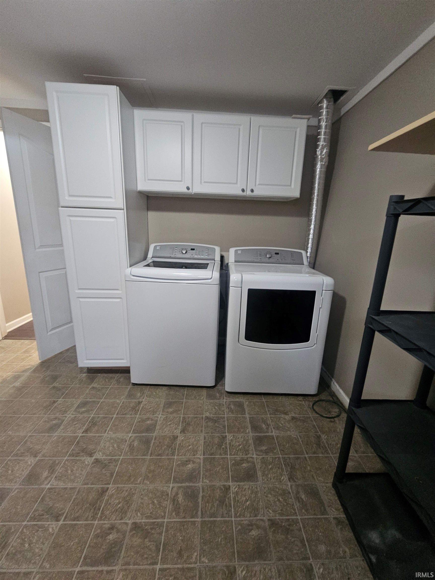 4255 North Baugh Road Bloomington, IN 47408 - Photo 18 of 29