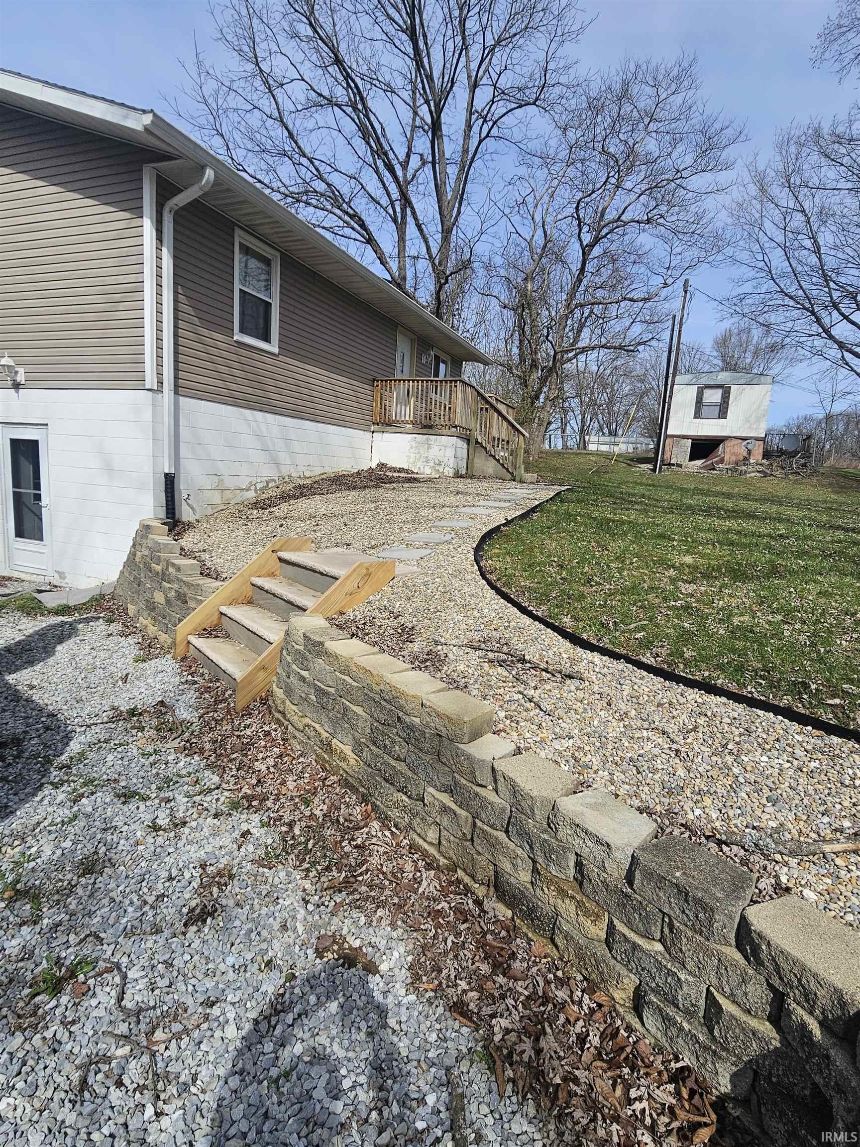 4255 North Baugh Road Bloomington, IN 47408 - Photo 27 of 29