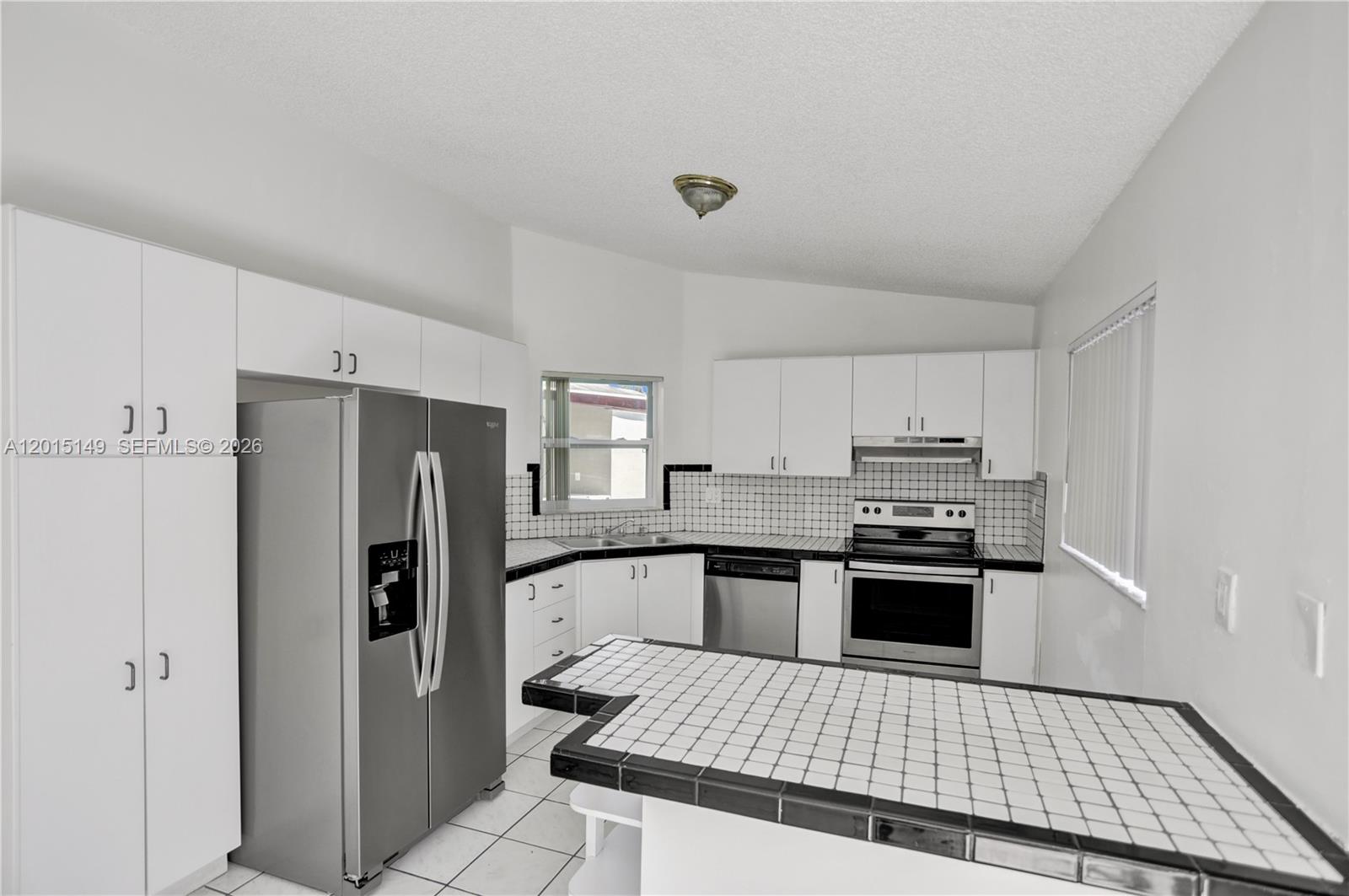 11854 Southwest 210th Street, Unit X Miami, FL 33177 - Photo 17 of 52