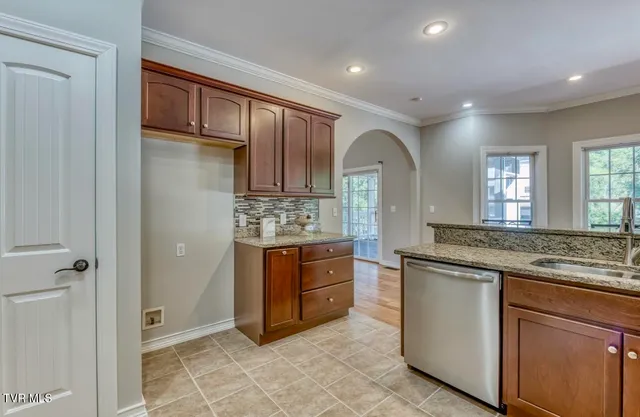 $505,000 | 4061 Old Jonesboro Road, Bristol, TN 37620